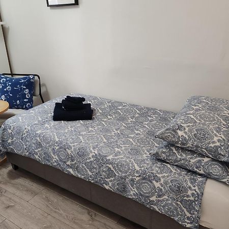 Kilburn High Road Studio Apartments Londra Dış mekan fotoğraf