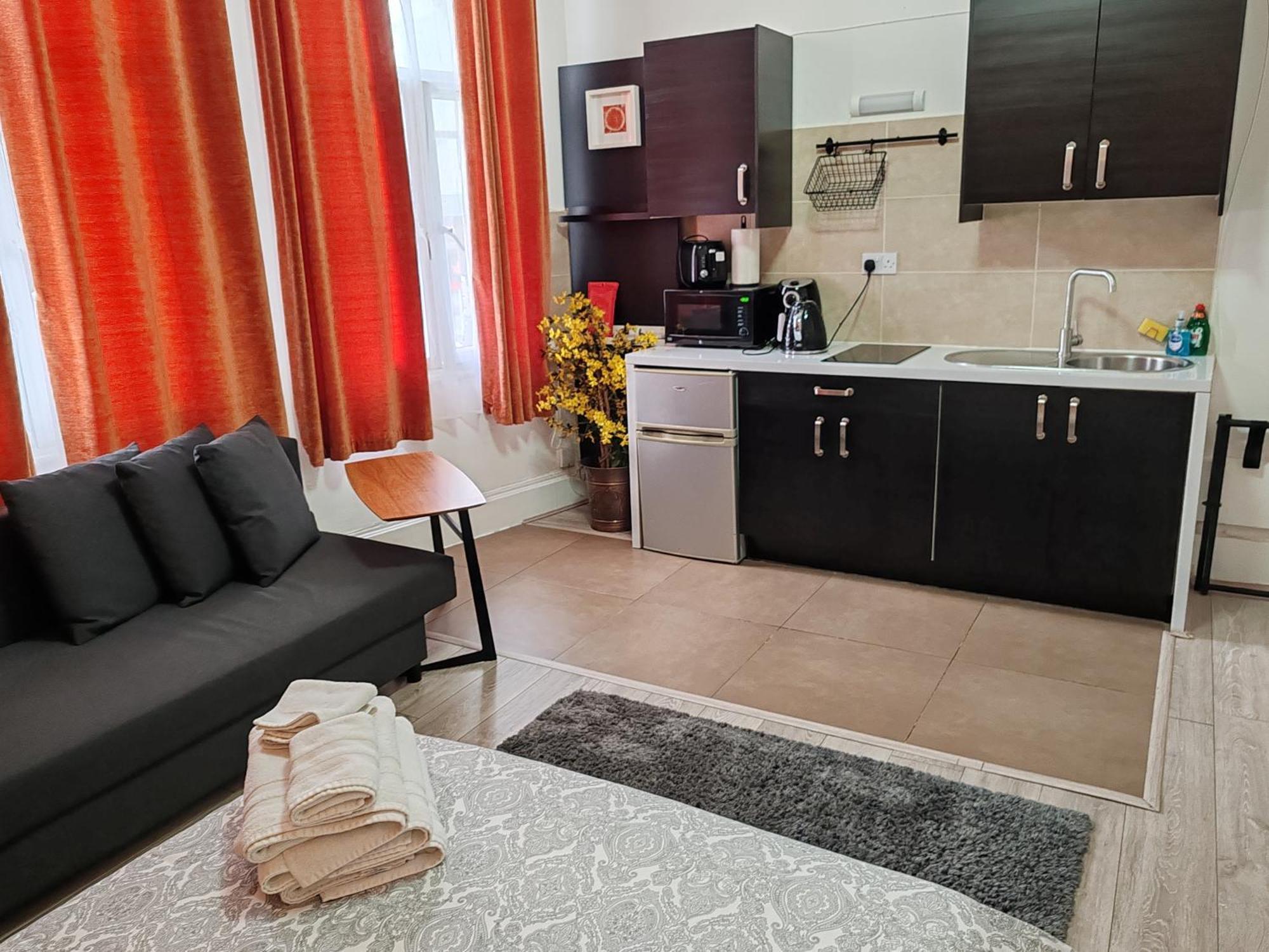 Kilburn High Road Studio Apartments Londra Dış mekan fotoğraf