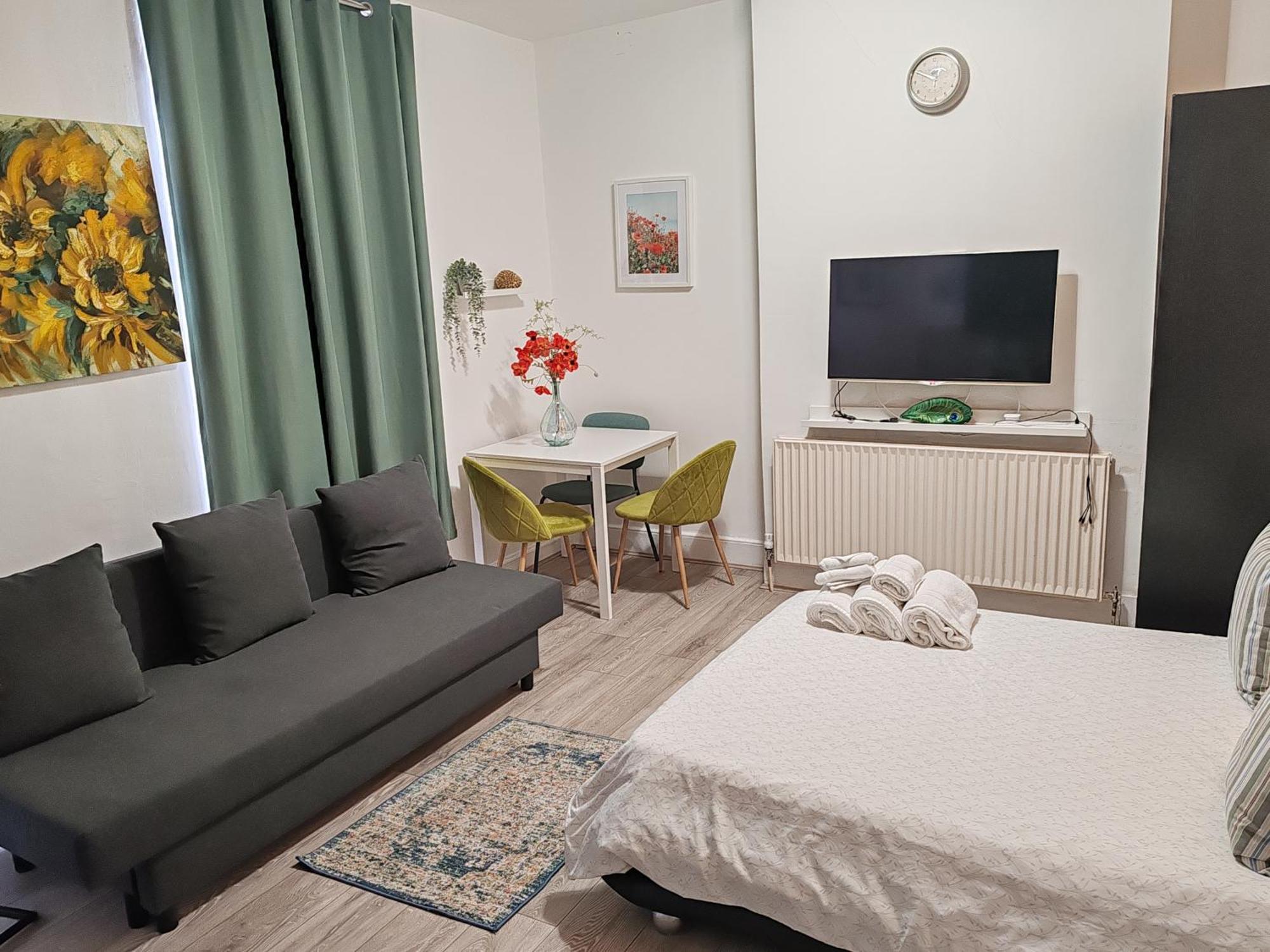 Kilburn High Road Studio Apartments Londra Dış mekan fotoğraf