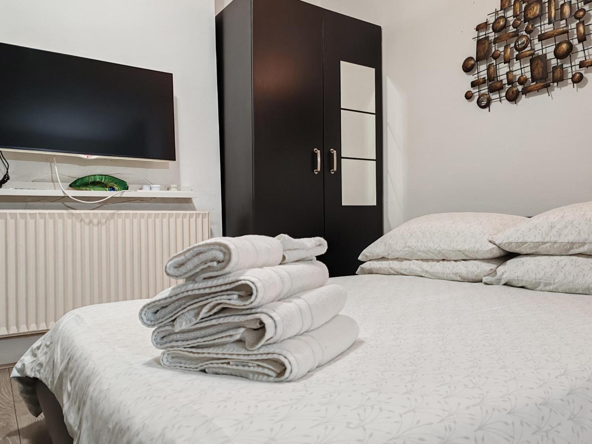 Kilburn High Road Studio Apartments Londra Dış mekan fotoğraf