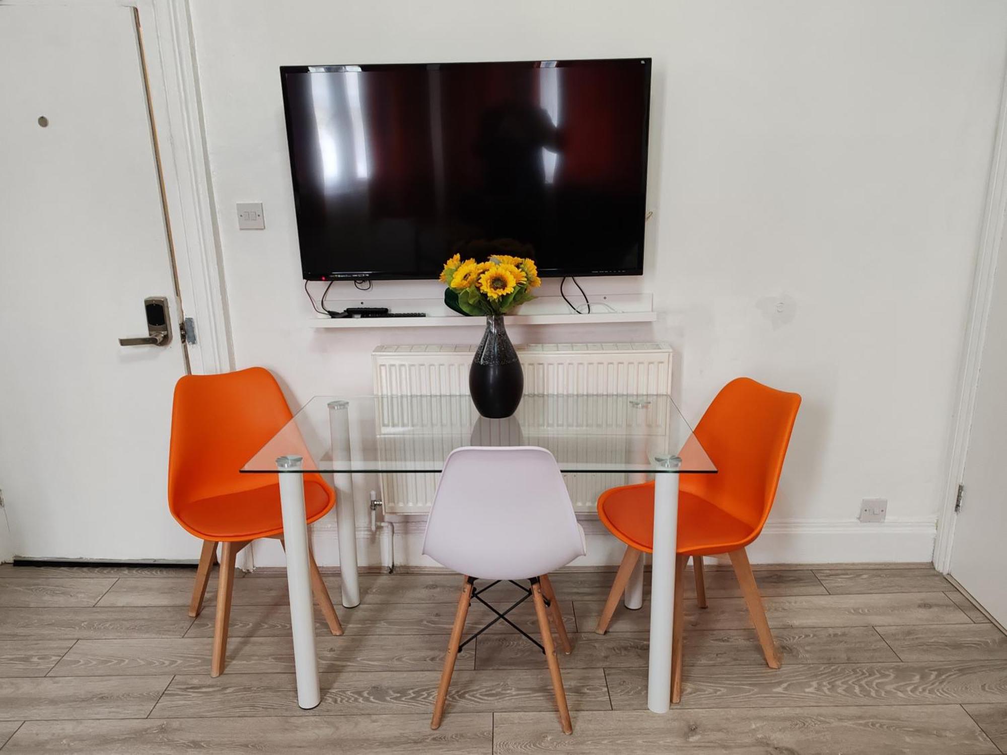 Kilburn High Road Studio Apartments Londra Dış mekan fotoğraf