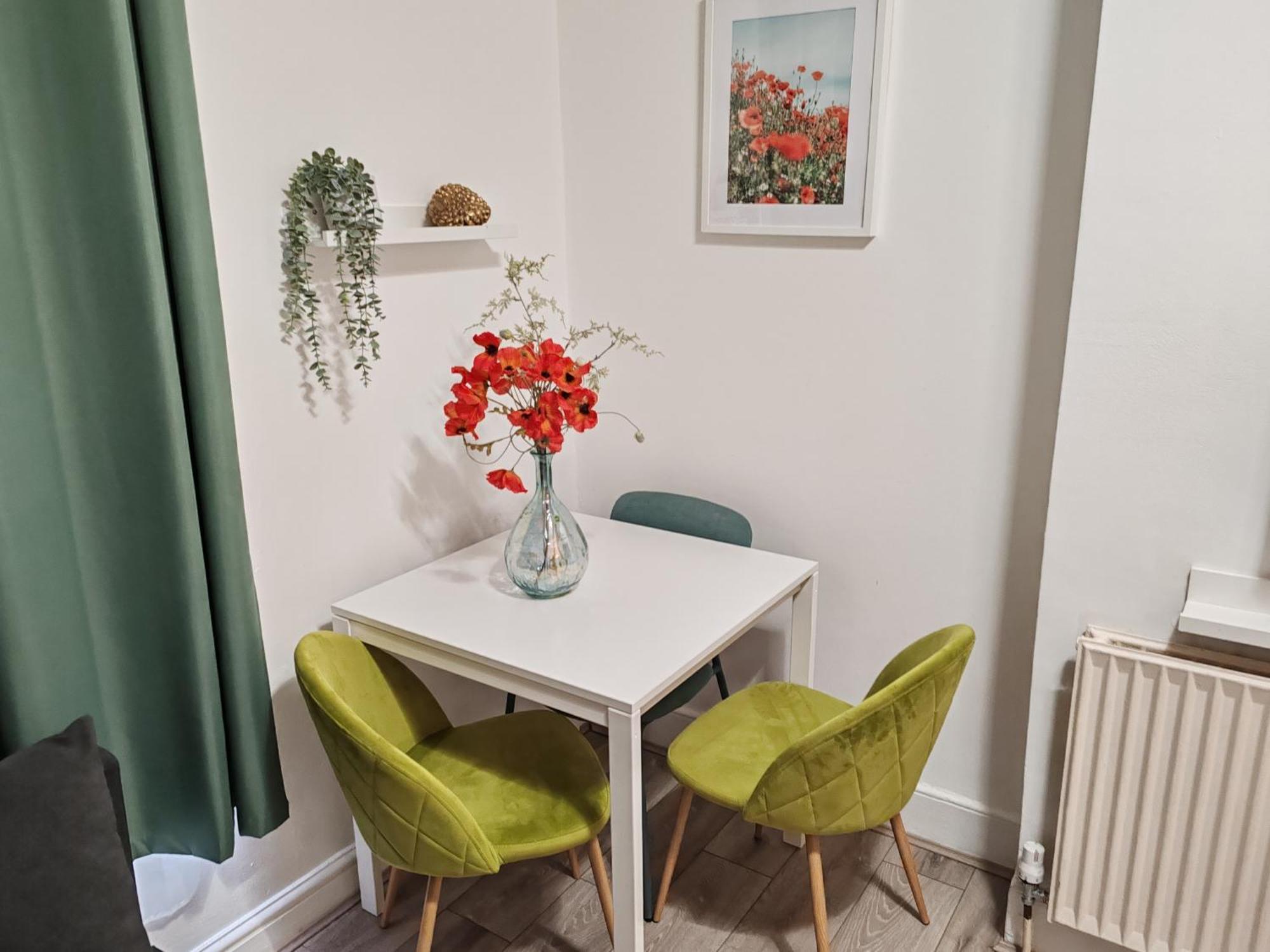 Kilburn High Road Studio Apartments Londra Dış mekan fotoğraf