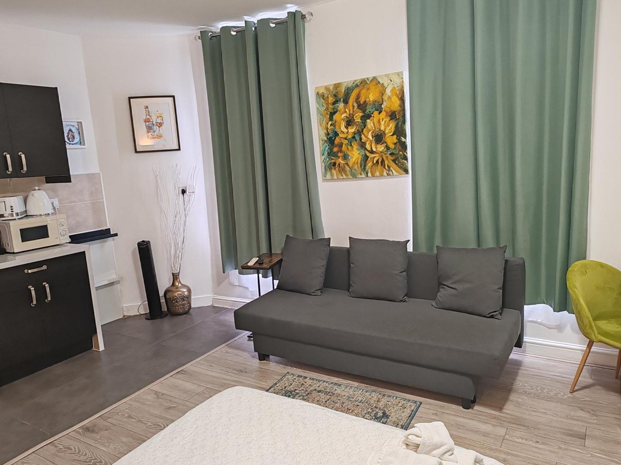 Kilburn High Road Studio Apartments Londra Dış mekan fotoğraf