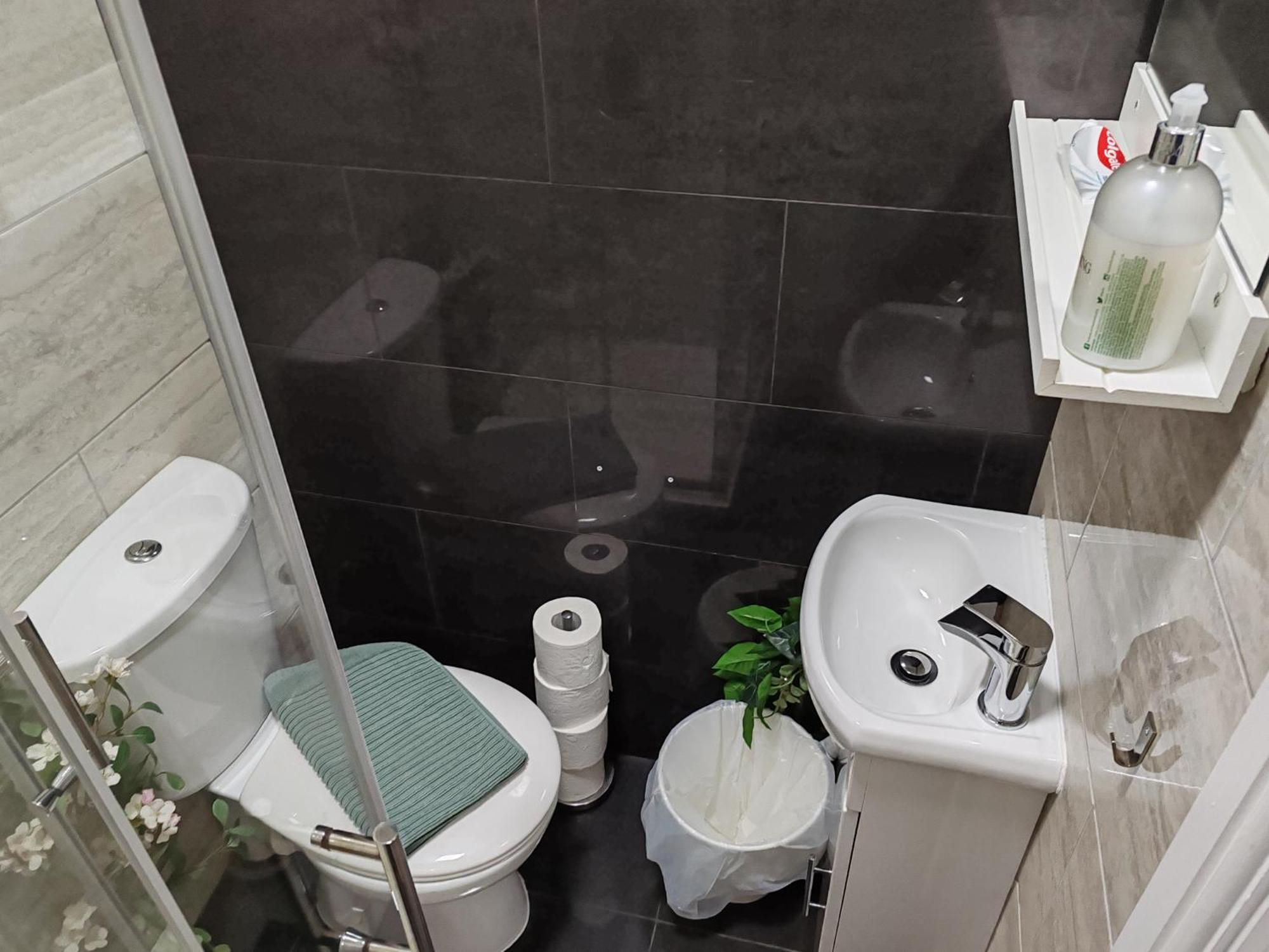 Kilburn High Road Studio Apartments Londra Dış mekan fotoğraf